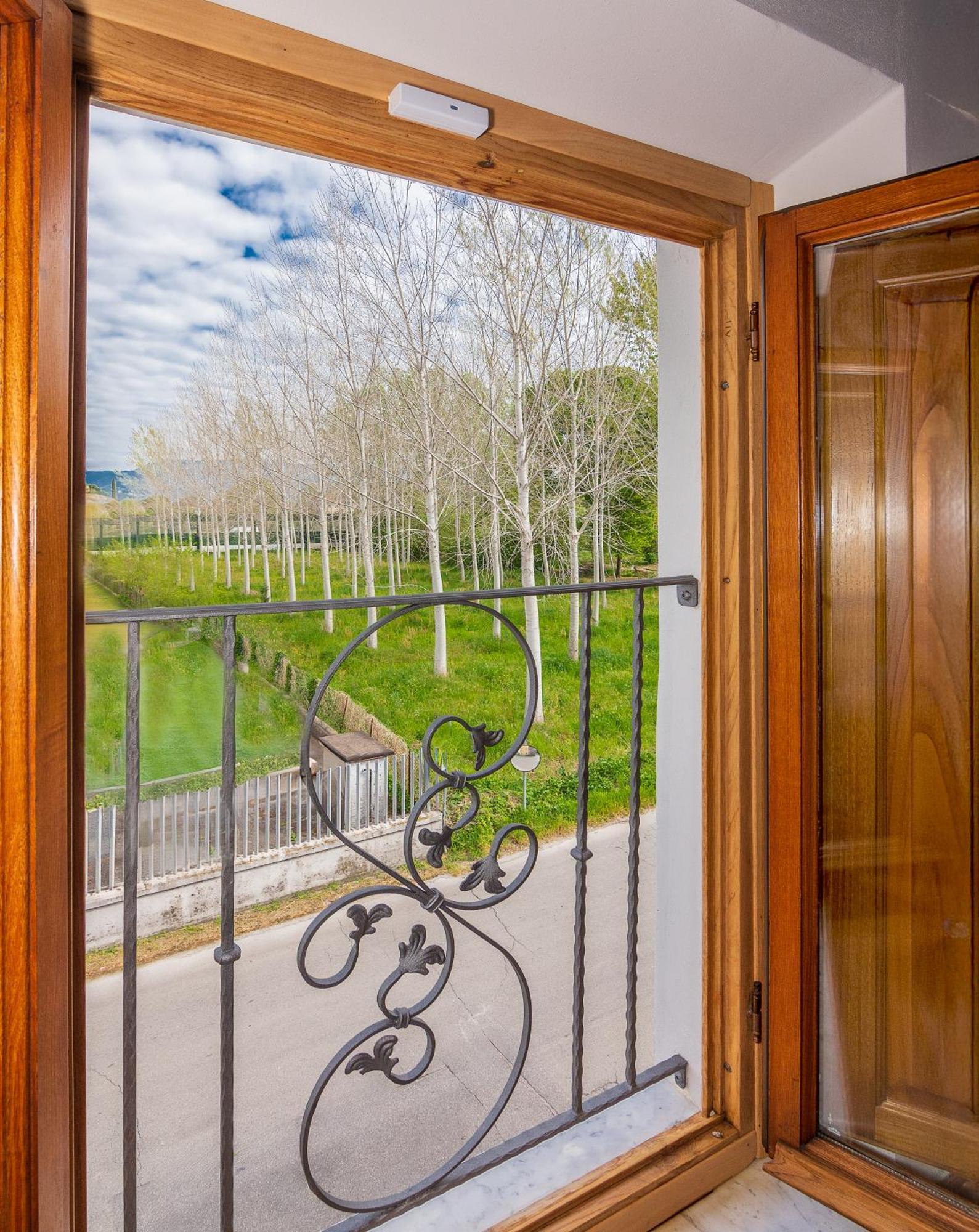 B&B Toringo Capannori Buitenkant foto